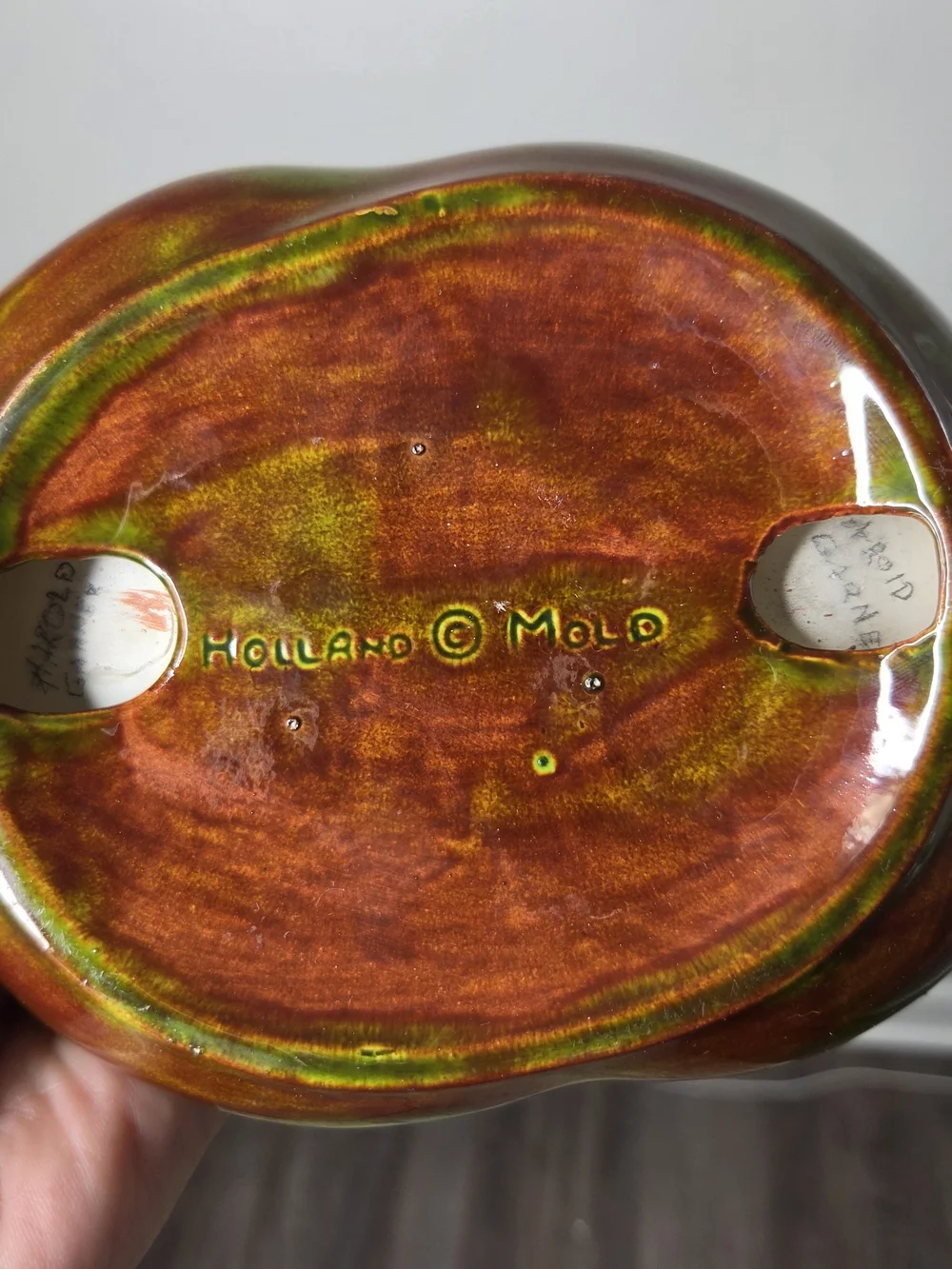 Vintage MCM Hollad Mold Ceramic Ashtray - Picture 3 of 7